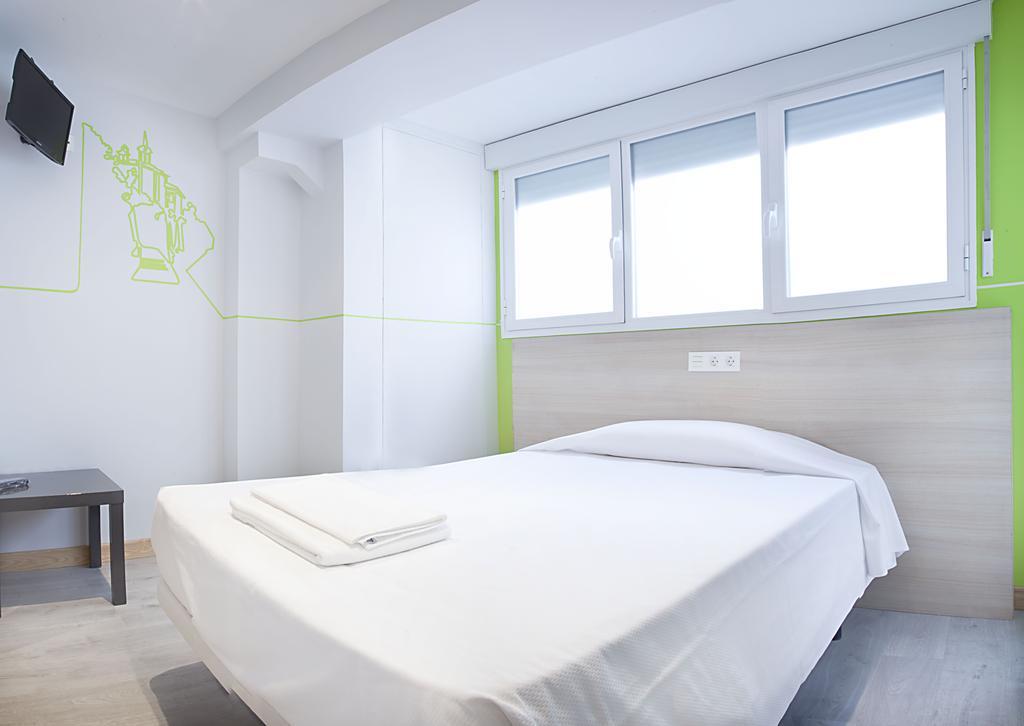 Pension Herradores Soria Room photo
